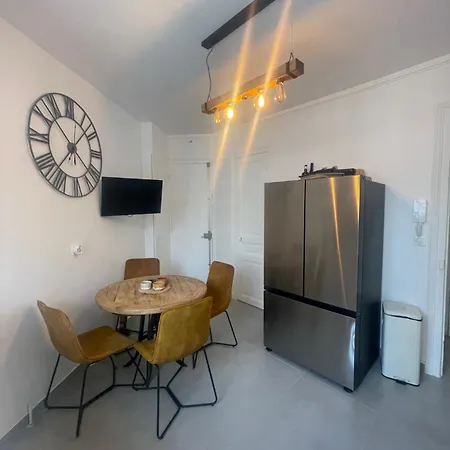 Superbe 200m2 Malesherbes 아파트