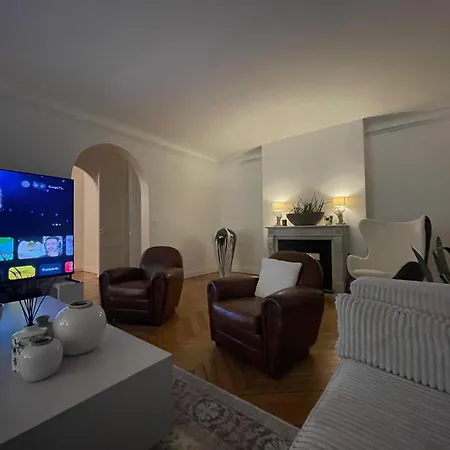 Superbe 200m2 Malesherbes 아파트 파리