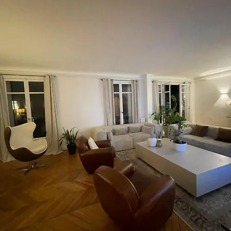 Superbe 200m2 Malesherbes 아파트 *